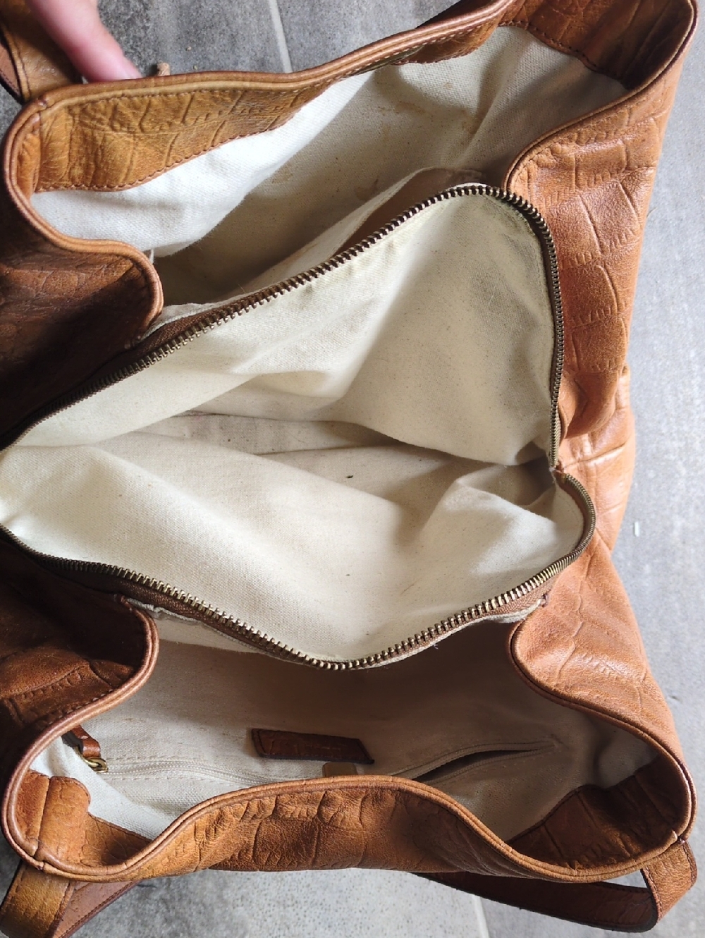 Margot Tan Croc-Embossed Leather Shoulder Bag - Picture 10 of 10